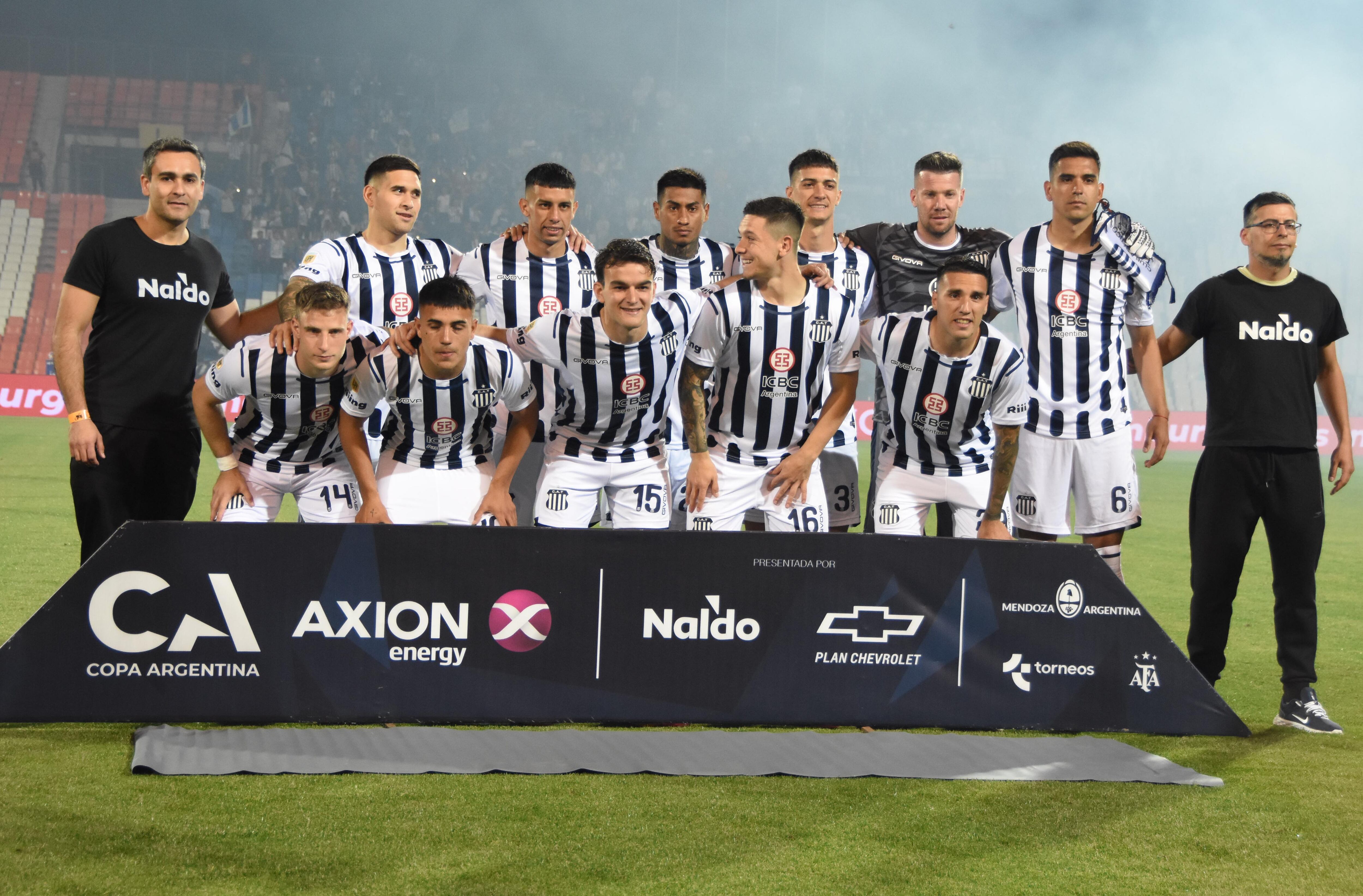 La formación inicial de Talleres ante Boca, en Mendoza, por los cuartos de final de la Copa Argentina. (Fotobaires)