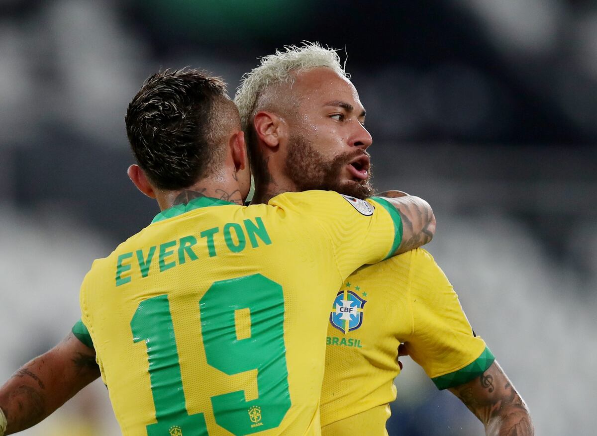 Copa América: Brasil lo dio vuelta en el final y le ganó 2-1 a Colombia