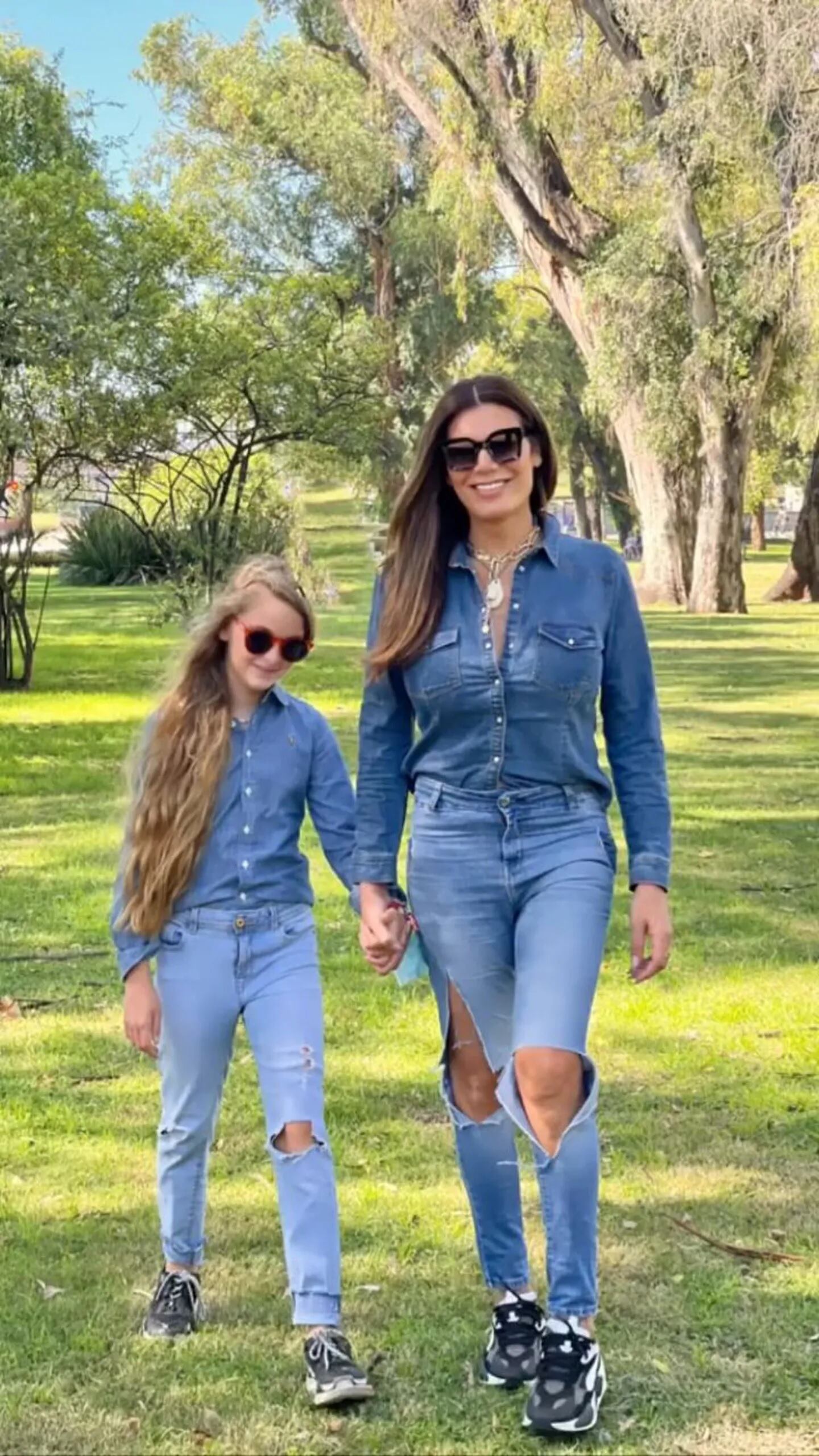 Flor de la V y su hija Isabella