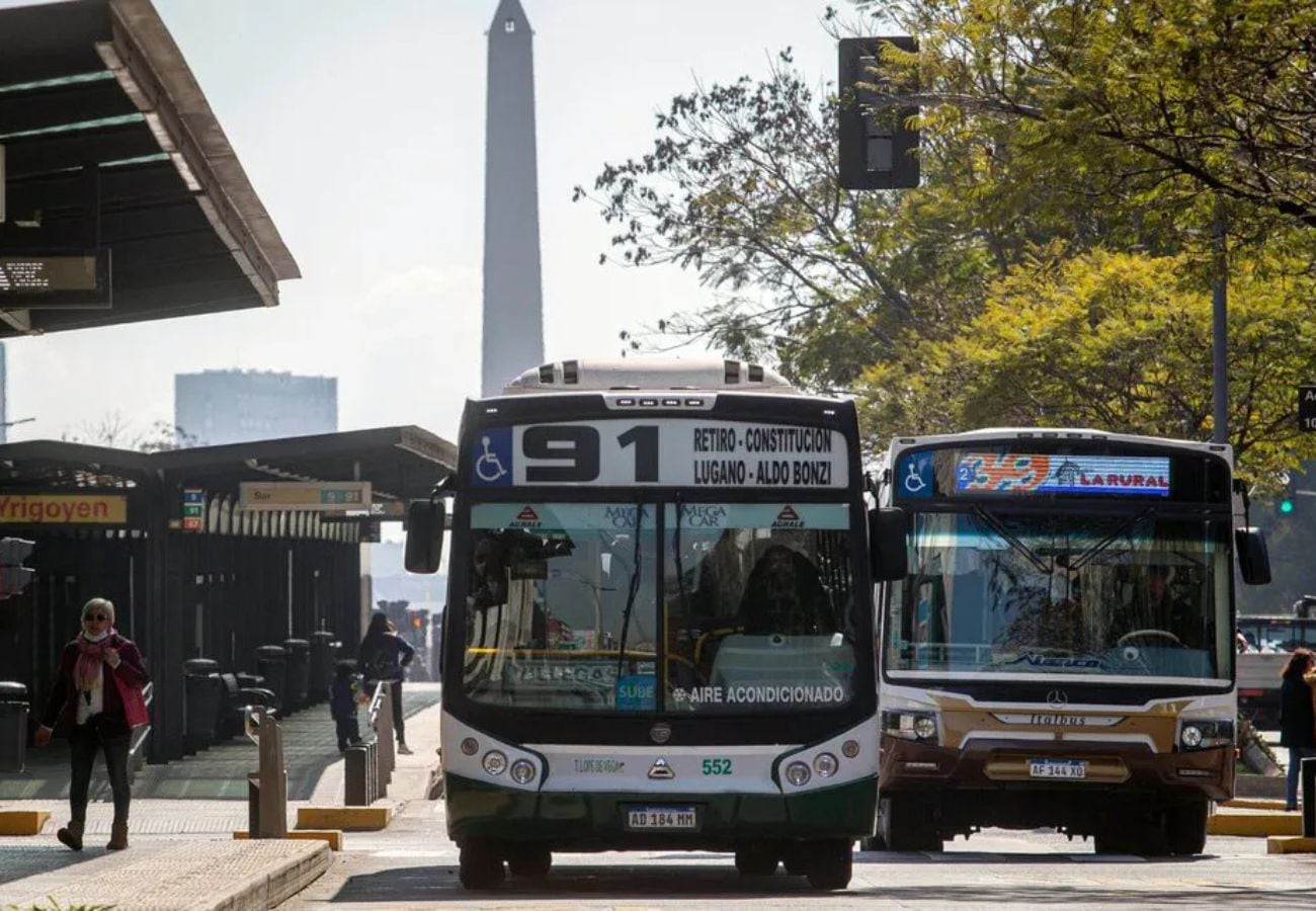 Un repaso sobre cómo funcionarán los colectivos este 24 y 25 de diciembre.