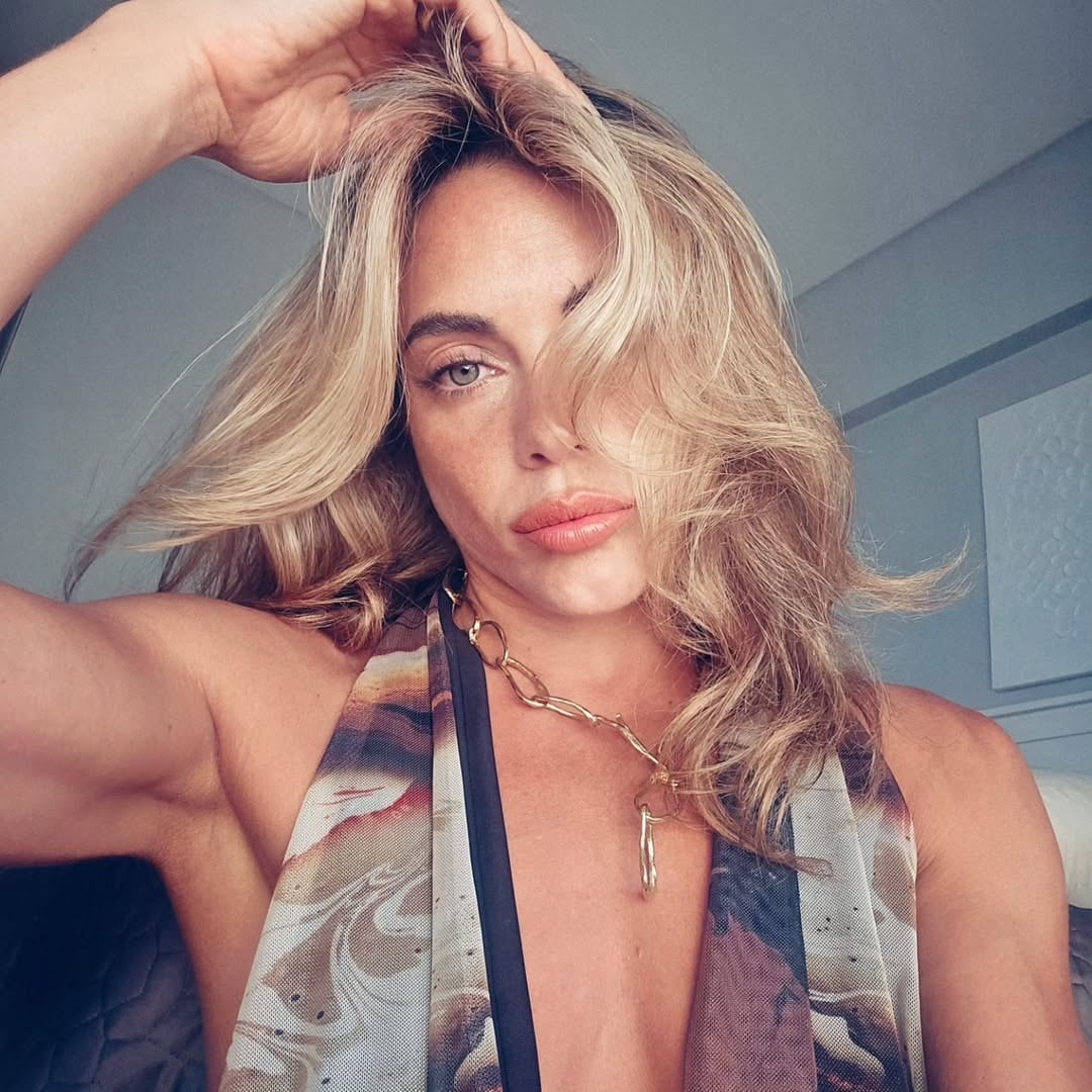 Emilia Attias apostó a un cambio de look