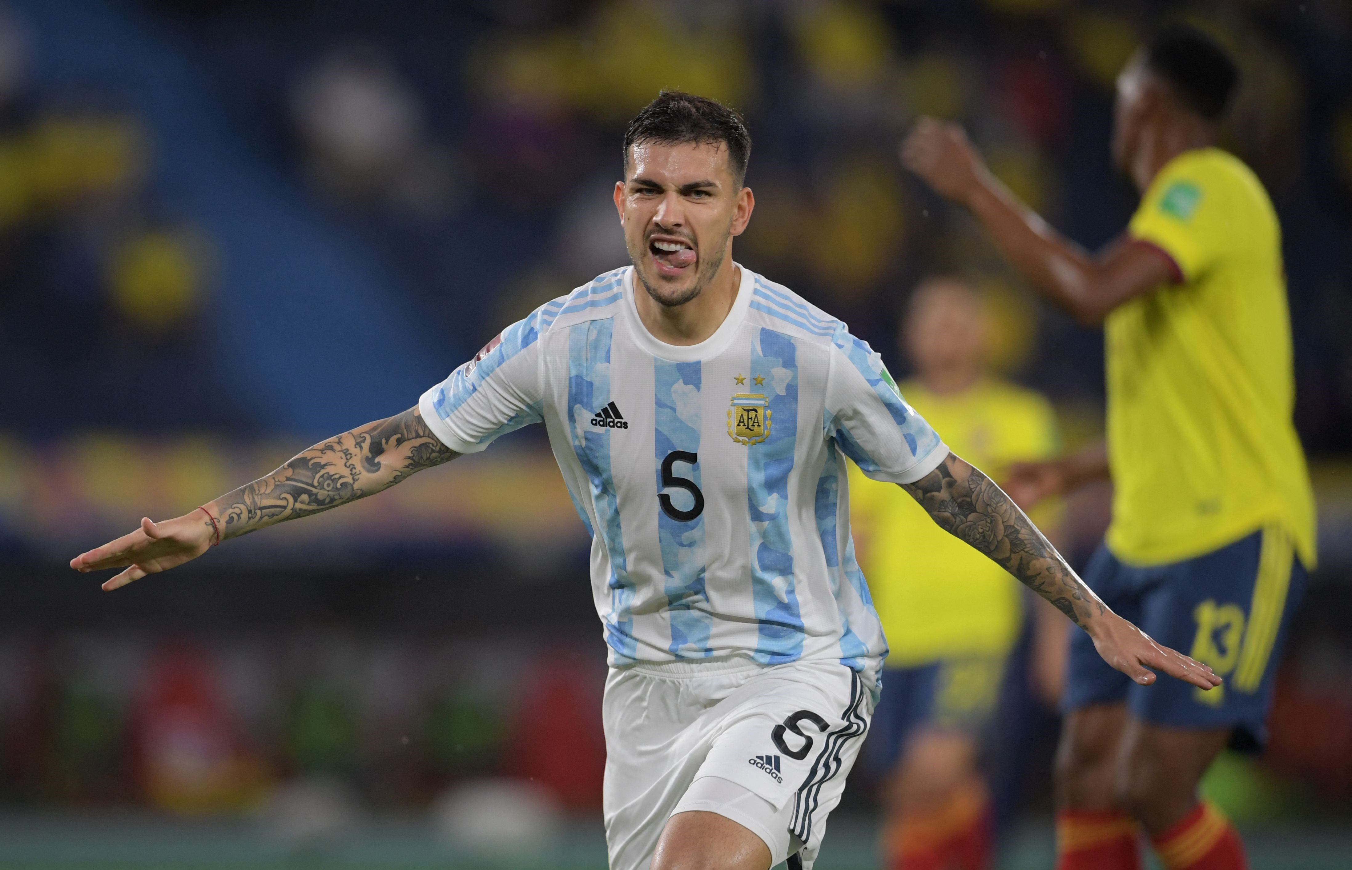 Leandro Paredes fue convocado por Lionel Scaloni.