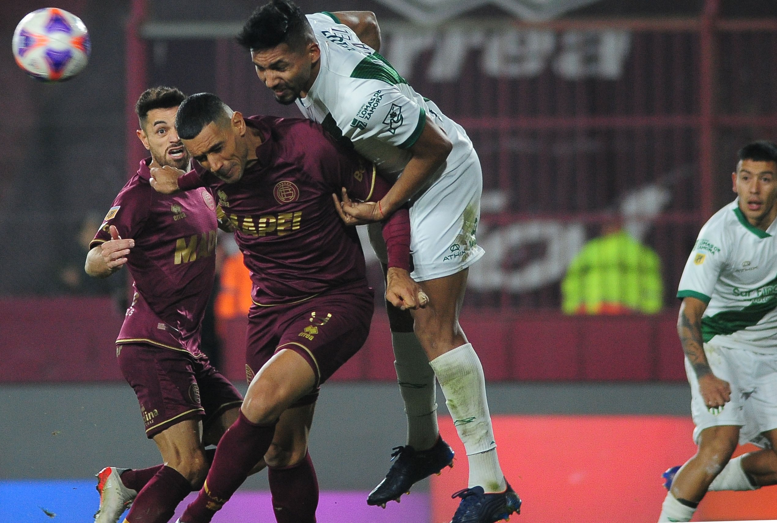 Lanús y Banfield empataron por la Liga Profesional 2023. (Fotobaires)