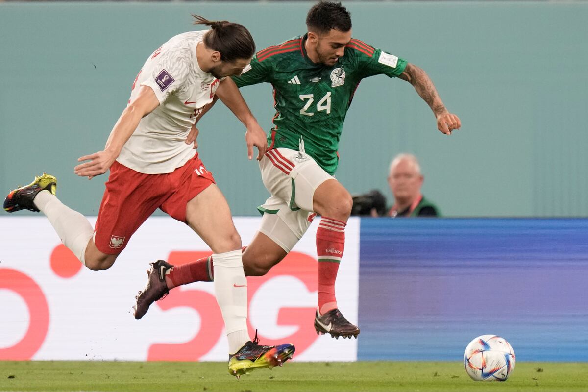 En un encuentro clave para la Selección Argentina, México y Polonia empataron 0-0