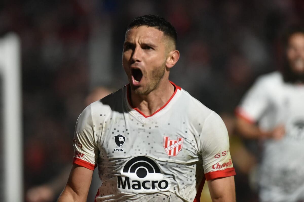 Video: golazo de Maravilla Martínez para que Instituto rompa el cero ante Arsenal