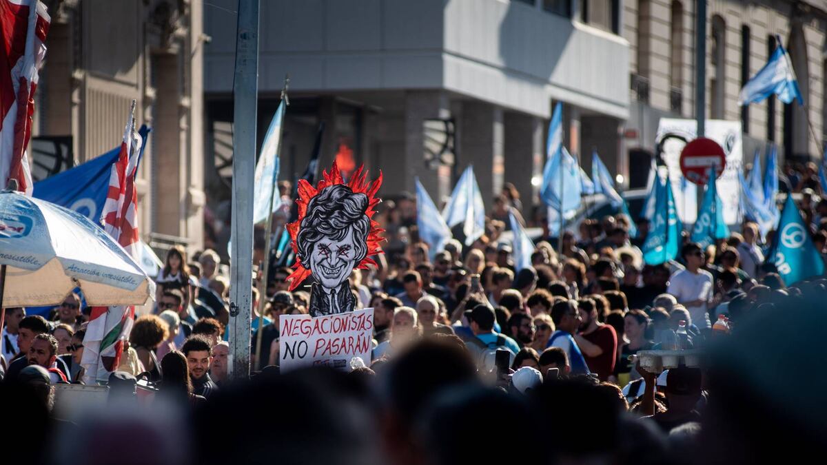 El acto del Día de la Memoria en Rosario apuntó contra Javier Milei sin medias tintas