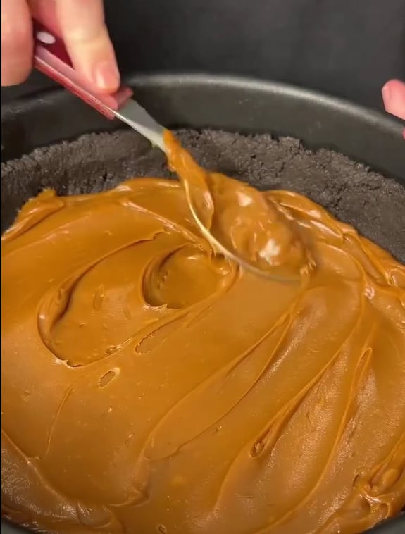 Paso a paso: cómo preparar una increíble torta Oreo sin horno