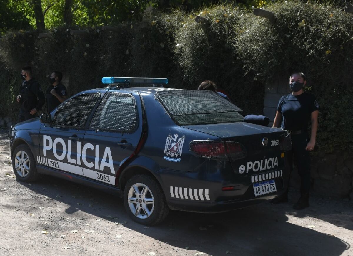 Delincuentes robaron los electrodomésticos de mayor de una casa en Las Paredes