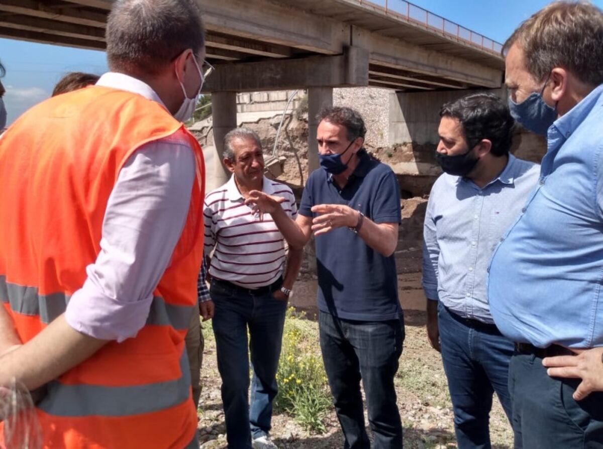 Mendoza Ruta 40: Katopodis, Isgró y Amstutz analizaron la situación y estructura del puente caído