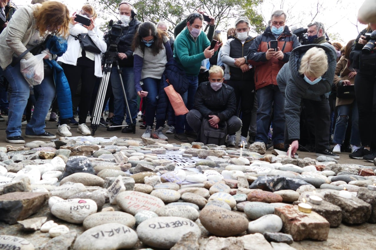 La “Marcha de las piedras” en la Quinta de Olivos