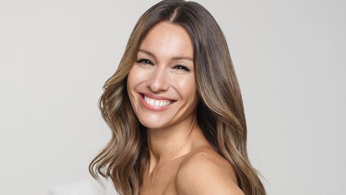 Desde Ibiza, Pampita publicó su video más audaz: microbikini y curvas en primer plano