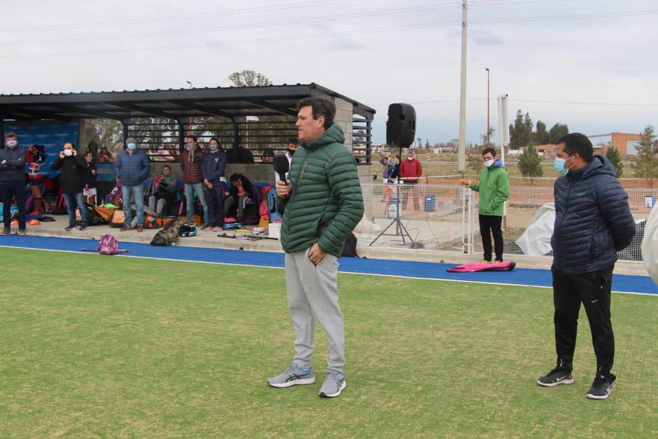 Inauguración del Campeonato Municipal de Hockey

.