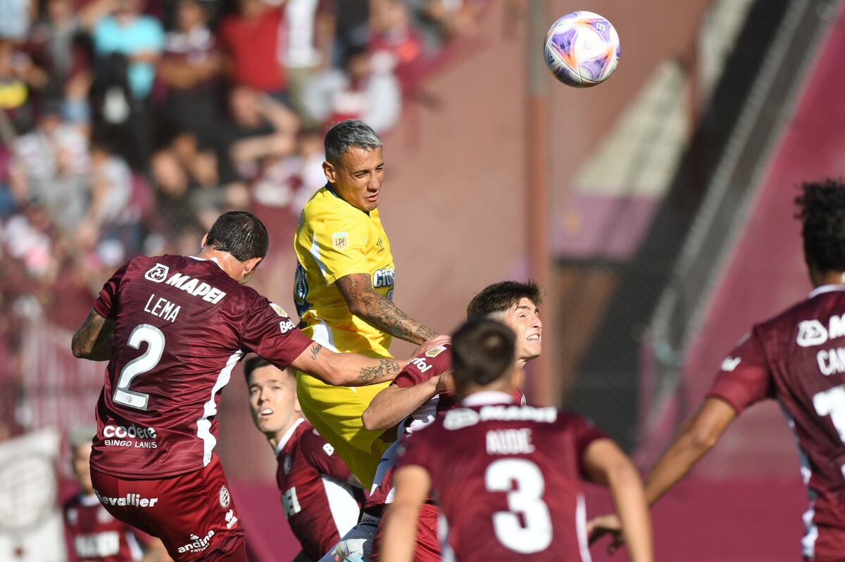 Rosario Central perdió por goleada ante Lanús y cortó la racha del invicto