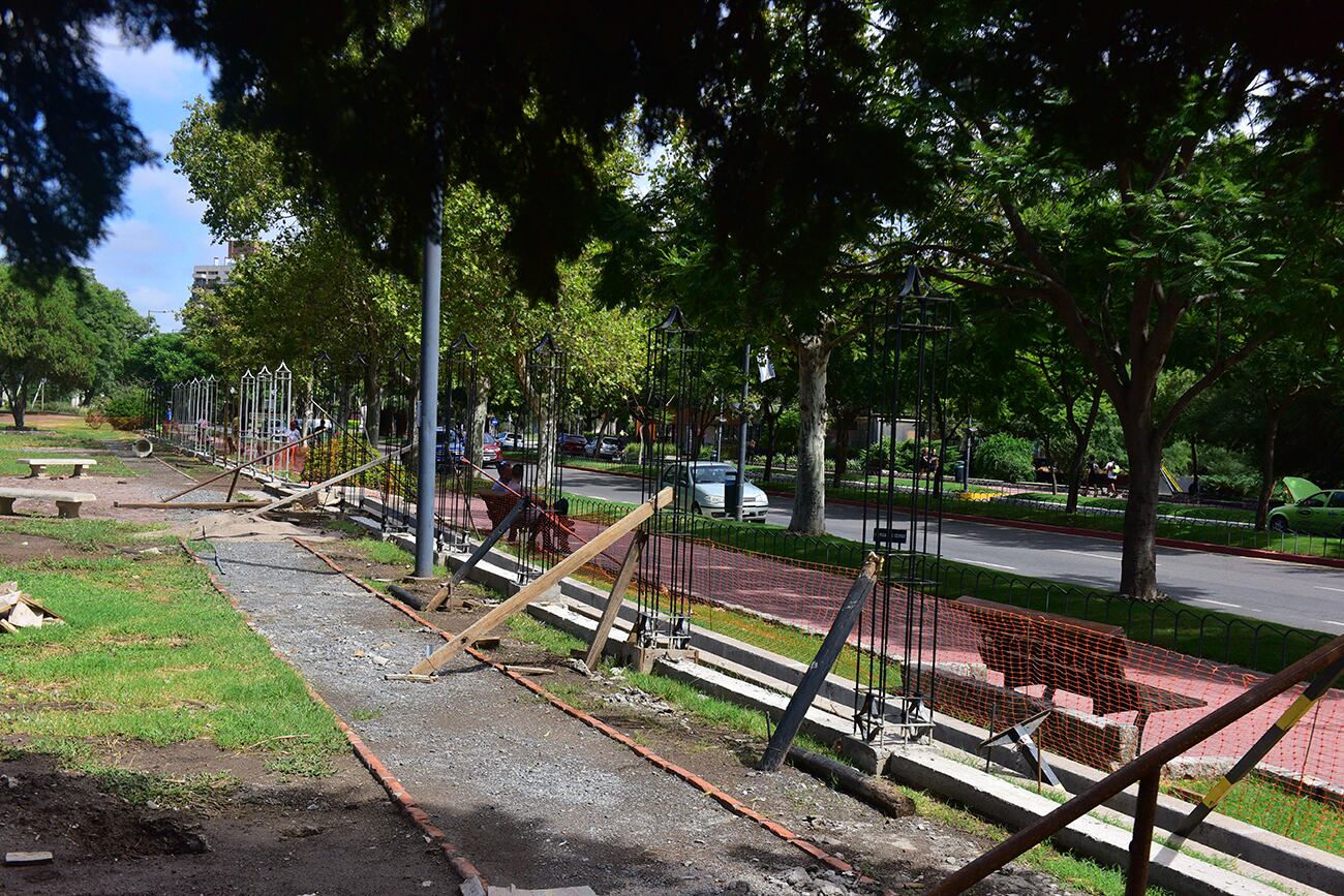 El joven llegó hasta la zona del Parque Sarmiento.