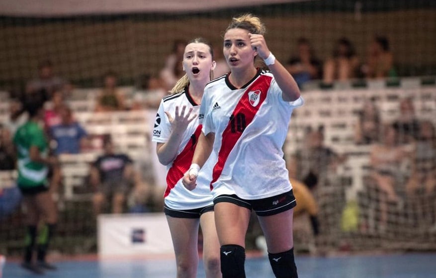 la jugadora mendocina Ayelén García entrena con River Palte.