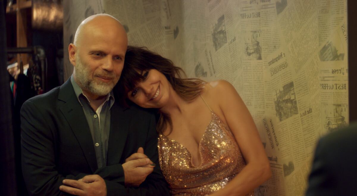 La serie protagonizada por Sebastián Wainraich y Natalie Pérez, “Casi Feliz”, estrena su segunda temporada