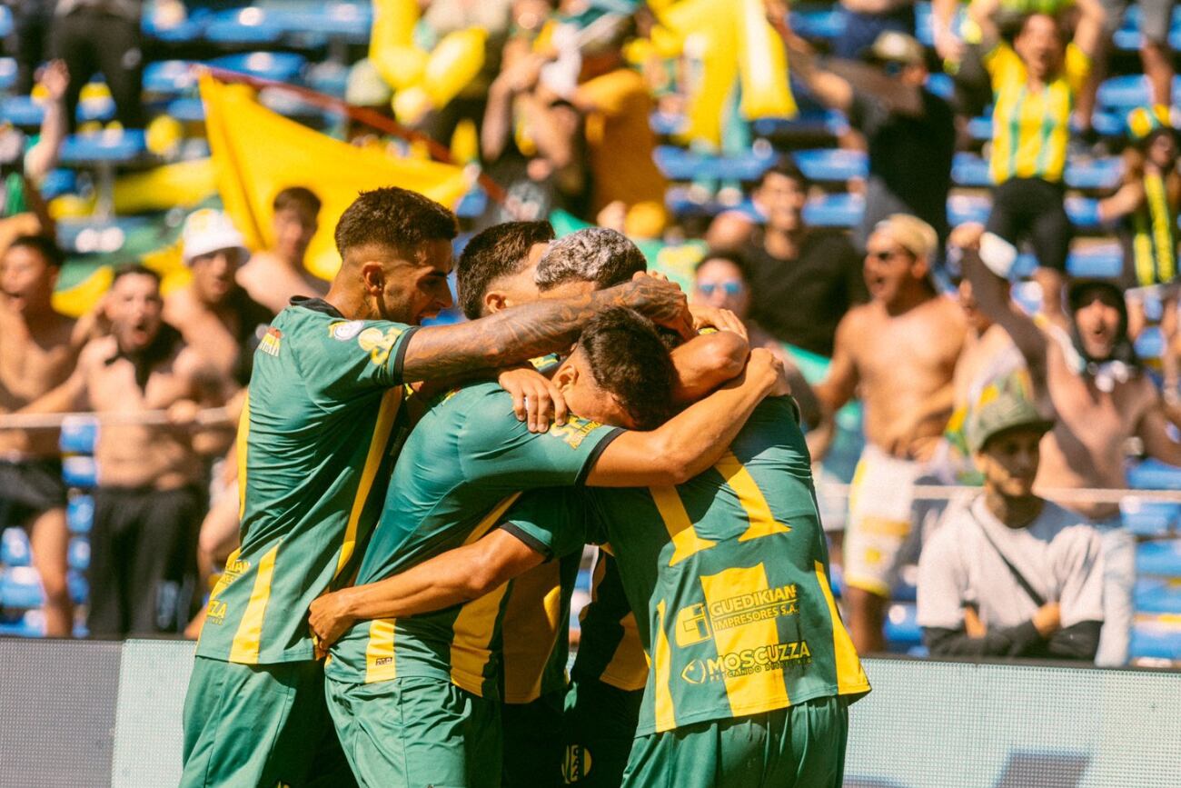 Aldosivi salió campeón de la Primera Nacional y ascendió a Primera