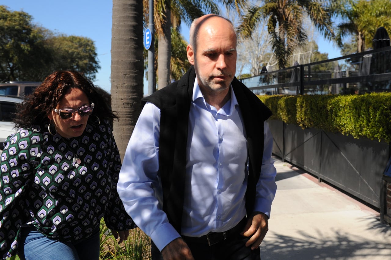 El jefe de Gobierno porteño, Rodríguez Larreta, llegando al almuerzo.