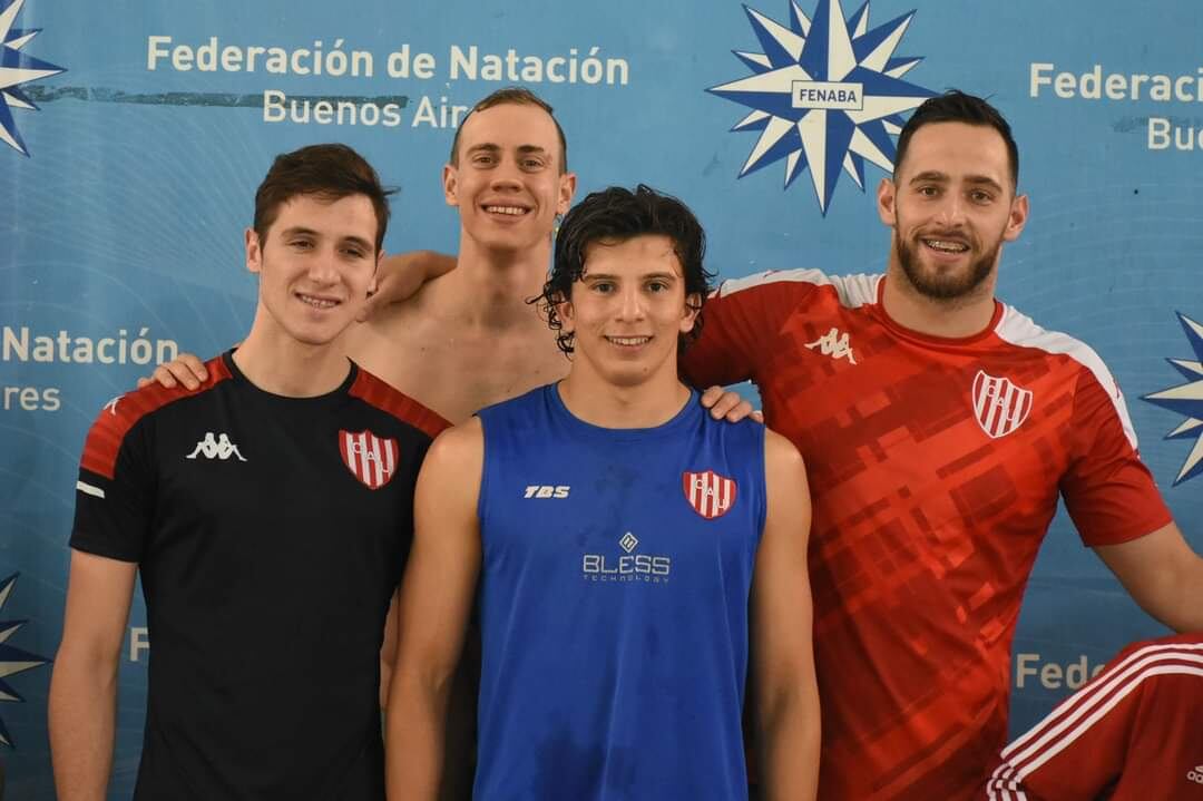 Benjamín Ghione de Arroyito natación Unión Santa Fe