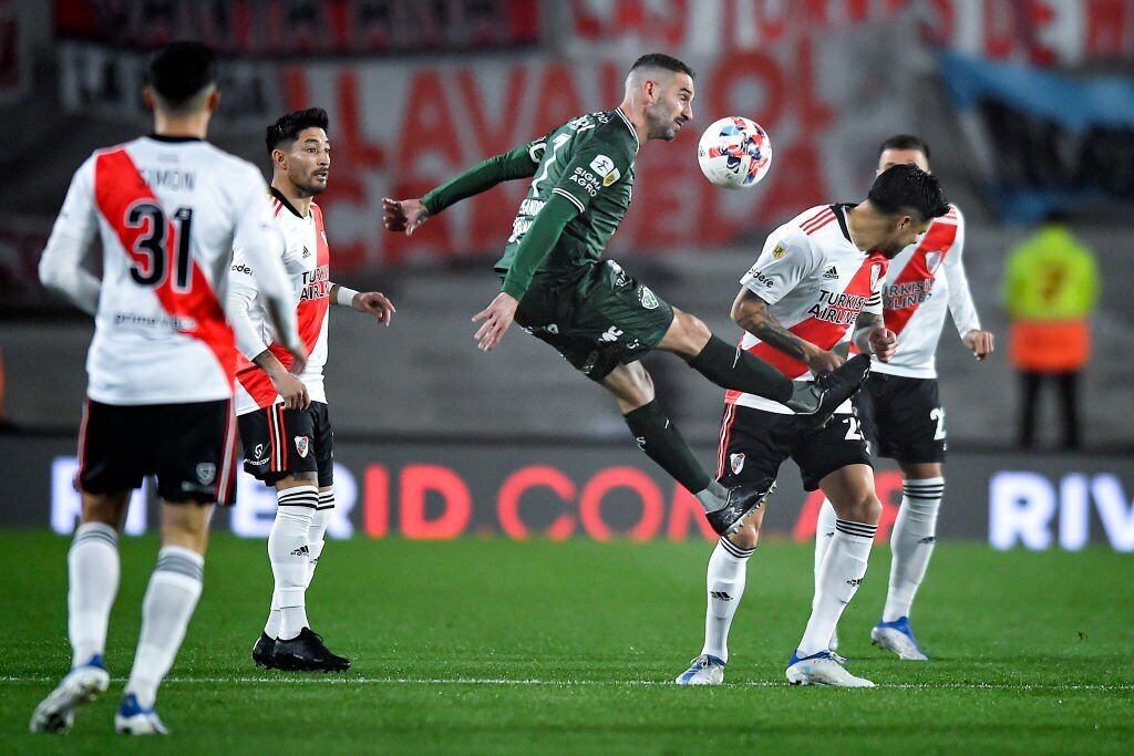 Lisandro López tuvo un partidazo