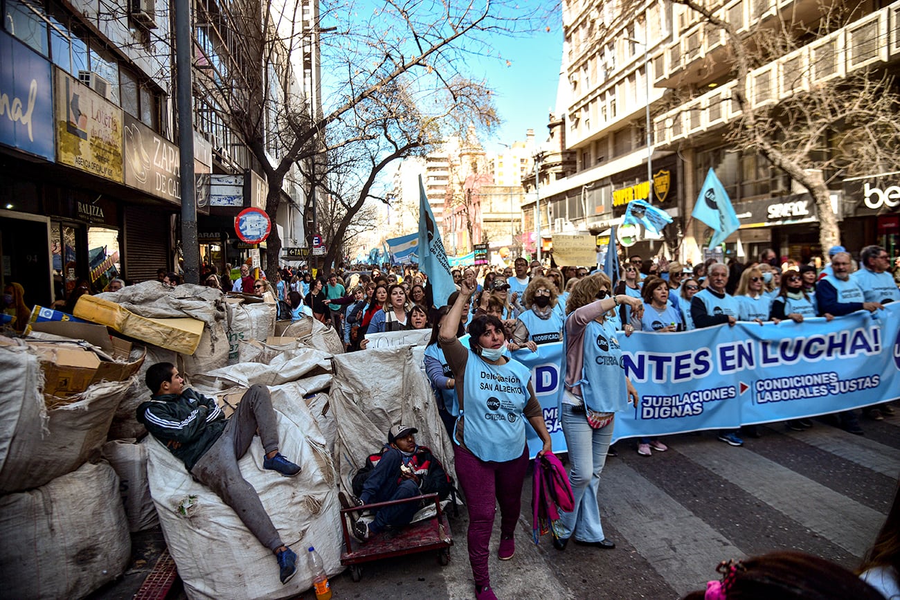 El 2023 iniciará con protestas de docentes. 