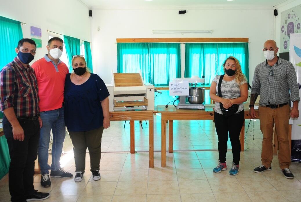 Pueblo Belgrano entregó herramientas para emprendedores. Foto: PGB