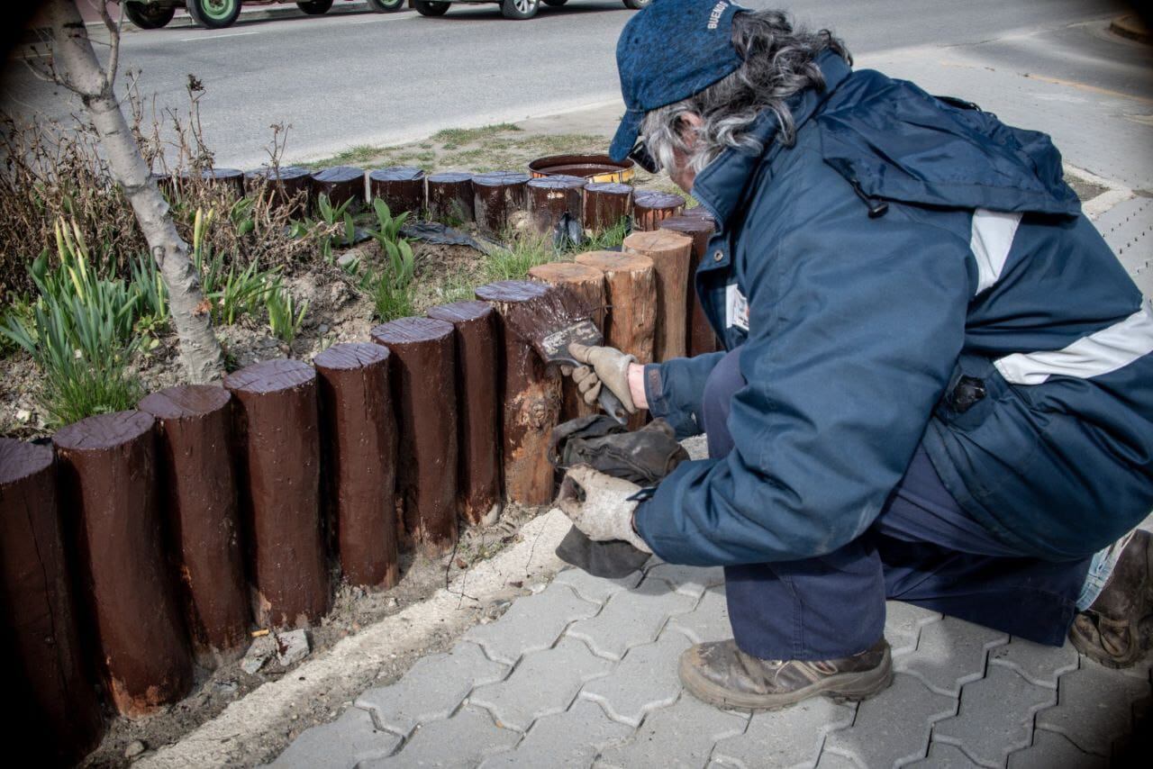 Reacondicionan los espacios verdes de Ushuaia