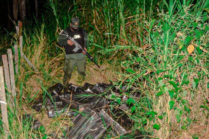 Decomisan media tonelada de marihuana en Eldorado