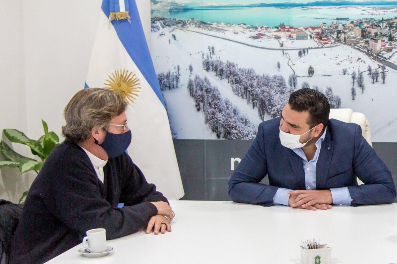 El Intendente mantuvo un encuentro con el Obispo de la Diócesis de Santa Cruz y Tierra del Fuego