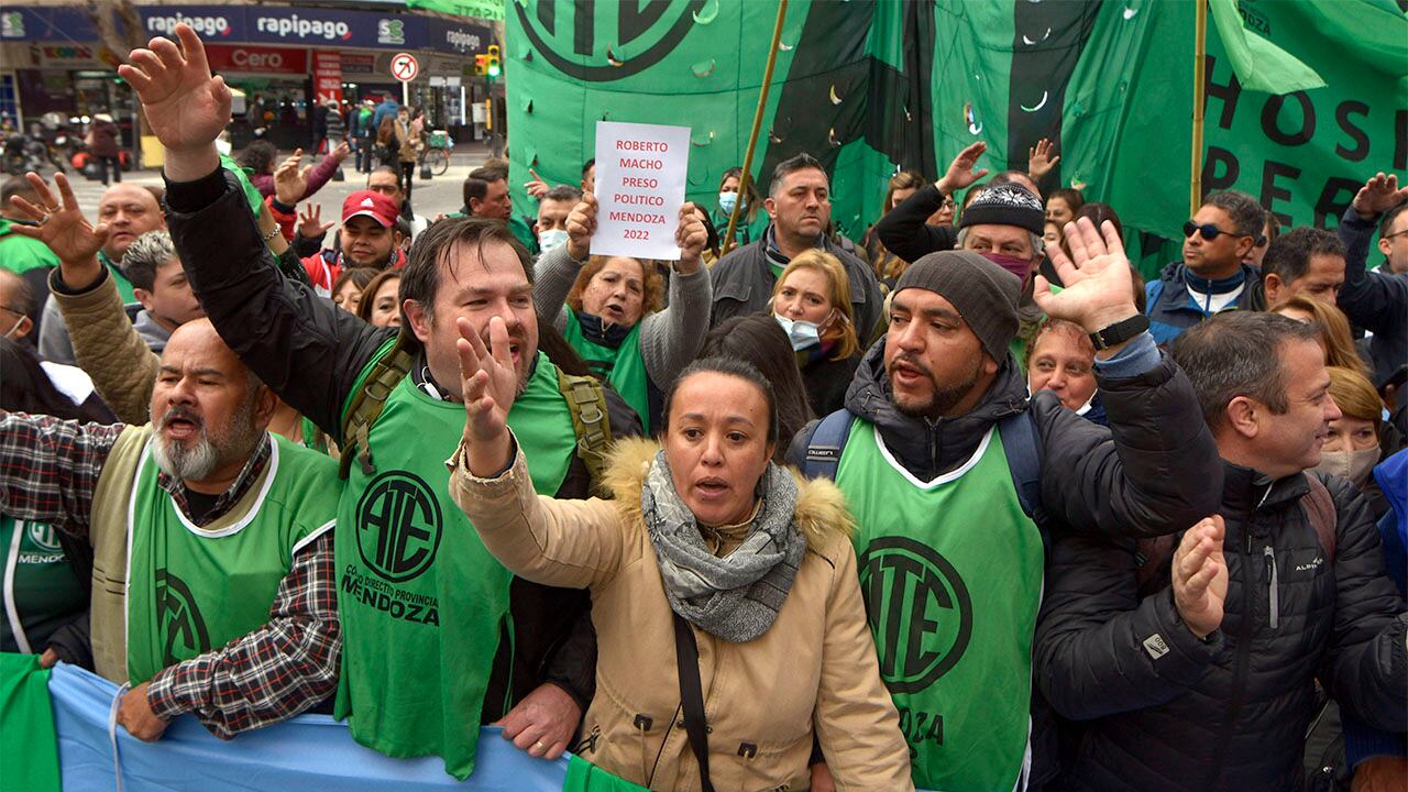 Los delegados de ATE en la provincia de Buenos Aires destacaron el aumento del Gobierno bonaerense. 