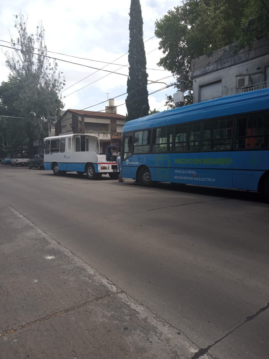 La grúa fue a la zona oeste antes del mediodía.