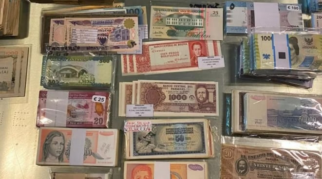 Los billetes y monedas están valuados en U$S 120.000.