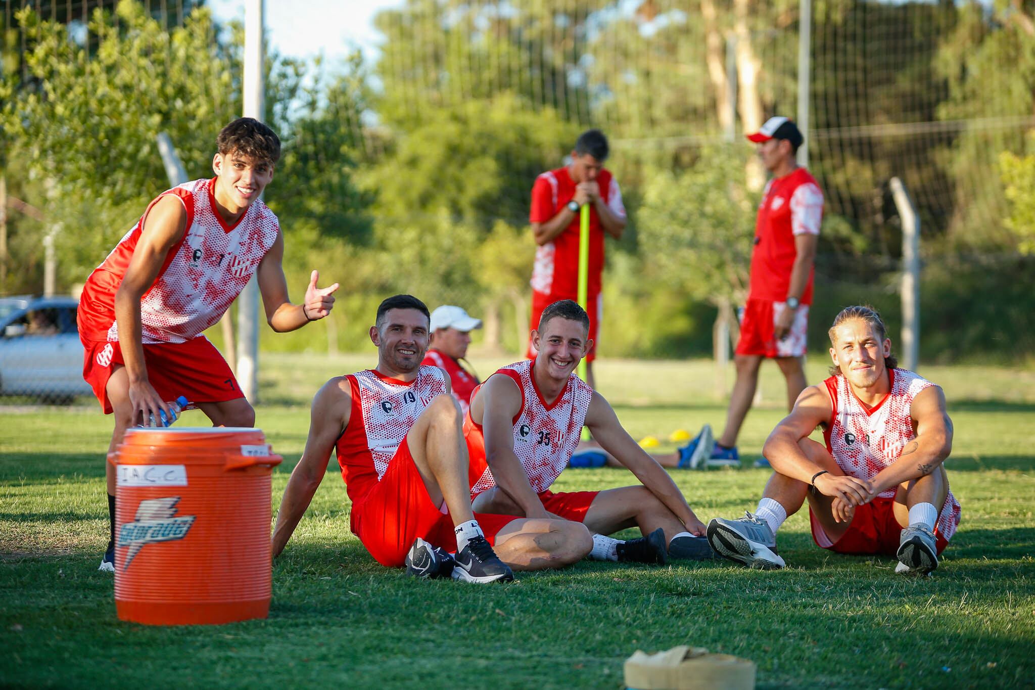 El plantel de Instituto sigue de pretemporada en Río Segundo. Ahora, a jugar. (Prensa IACC).