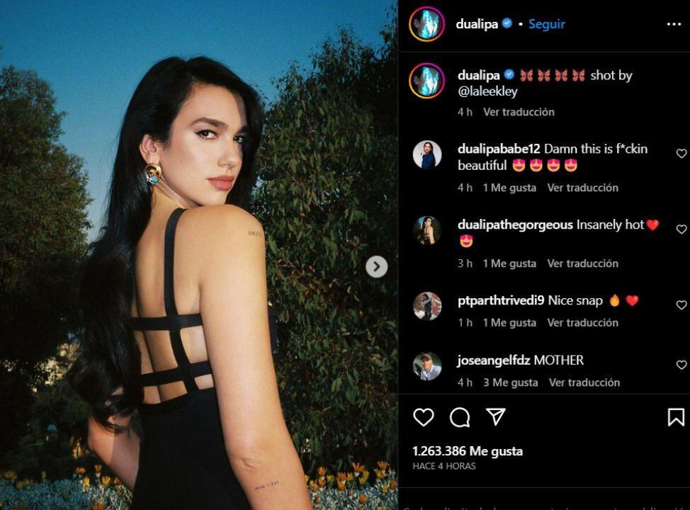 Dua Lipa compartió en instagram fotos de su produccion para el desfile de "La Vacanza"