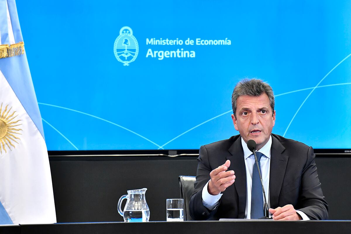 Apagón en Argentina: Sergio Massa presentó una denuncia para que se investigue el incendio que consideró “intencional”