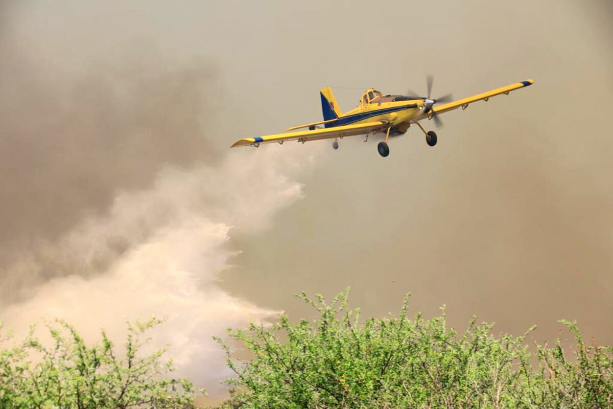Volvieron los incendios a Córdoba: hay un foco activo en la Base Aérea de La Cruz, en Embalse