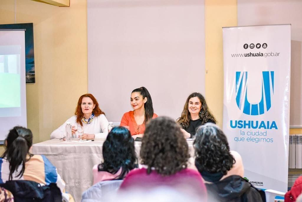 Comenzó el ciclo teatral “Mujeres que Arden”