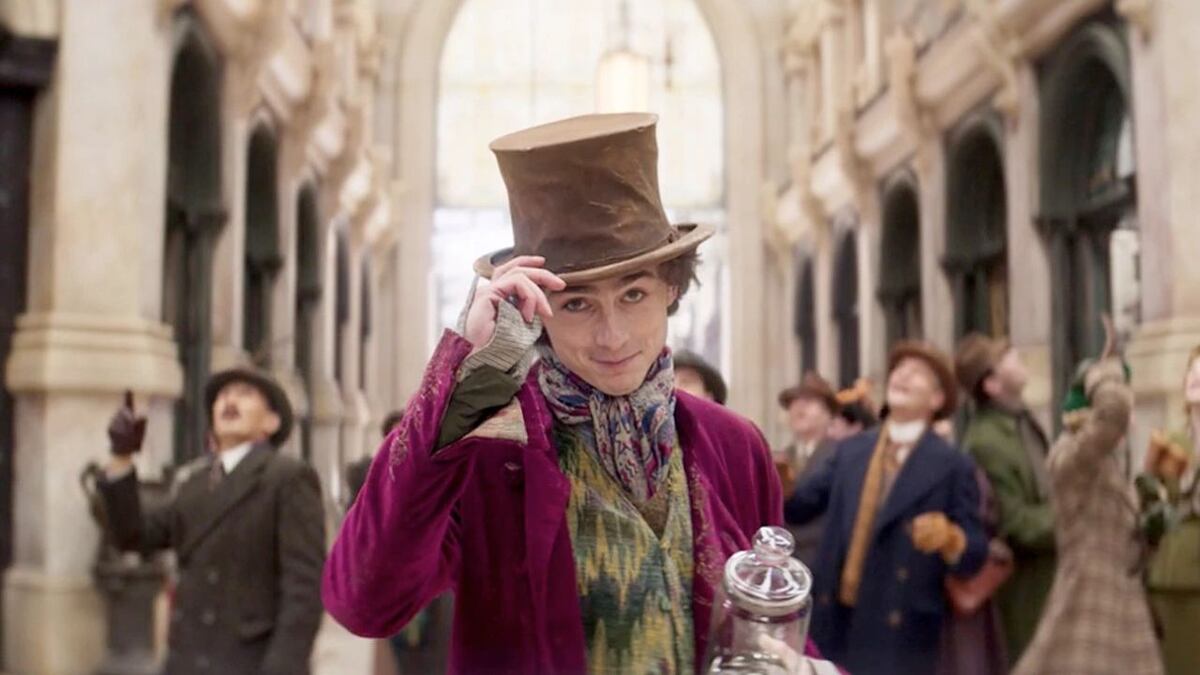 Se reveló el primer tráiler oficial de “Wonka”: Johnny Depp le concede su lugar al joven Timothée Chalamet