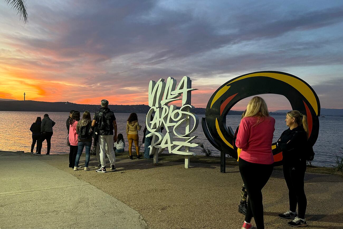 Turismo fin de semana largo en Carlos Paz. (La Voz)