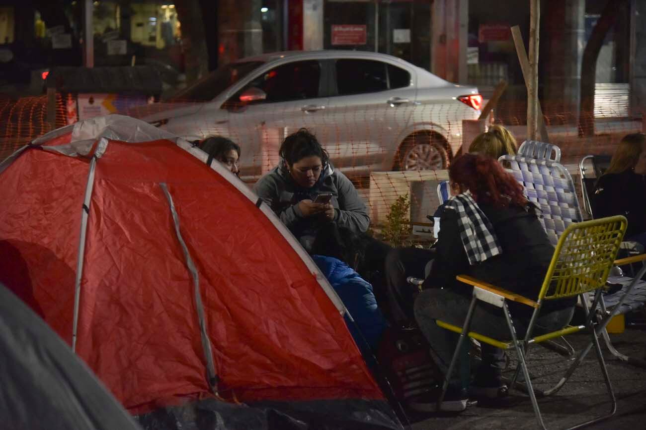 Acampe de organizaciones sociales frente a Desarrollo Social de la Nación (Facundo Luque / La Voz)