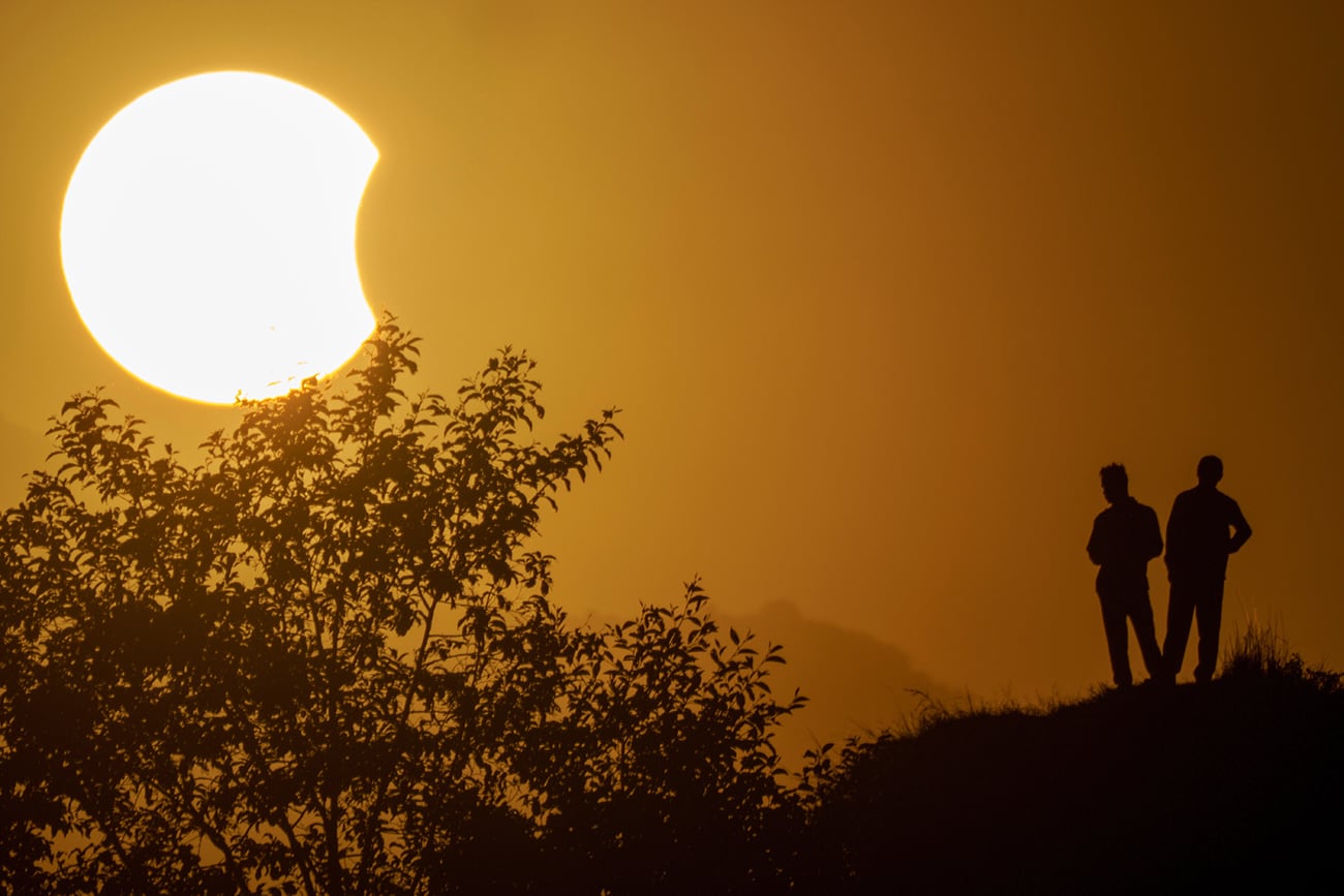 Como prepararse para el eclipse solar del 14 de octubre