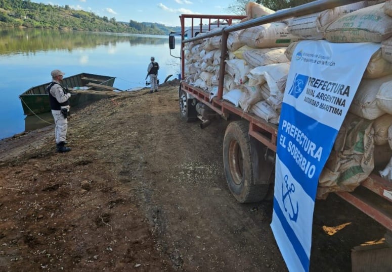 Prefectura Naval incautó contrabando de soja en El Soberbio.