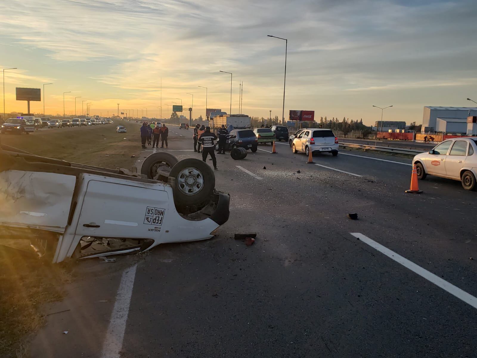 Accidente en avenida Circunvalación a la altura de Edificor con una persona fallecida. (Ramiro Pereyra / La Voz)