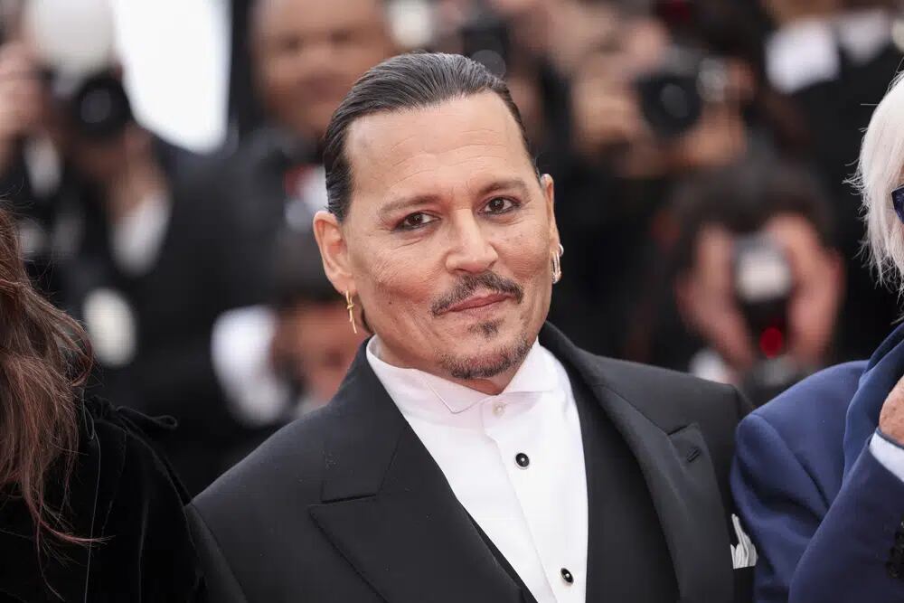 Johnny Depp visitó el Teatro Colón y sorprendió a todos con su actitud