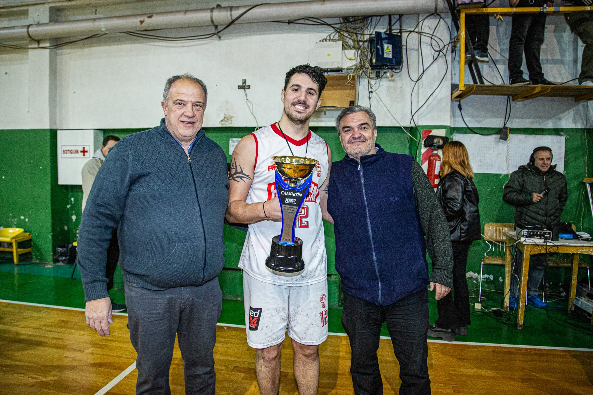 Apertura de Básquet de Tres Arroyos: Huracán el campeón indiscutible