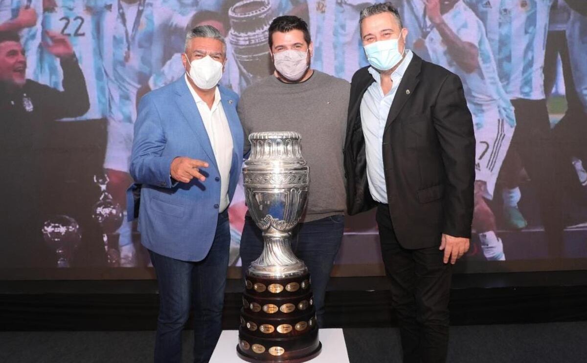 Chiqui Tapia y su agradecimiento a Instituto