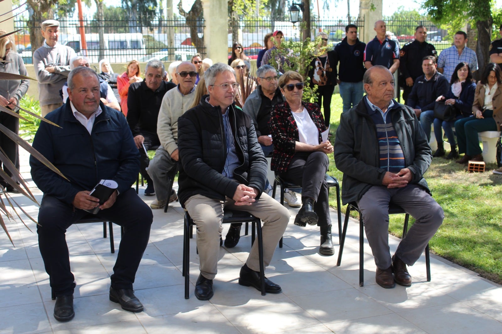 Se realizó la firma de transferencia de obra, que brindará el servicio de red cloacal a 1000 orensanos.