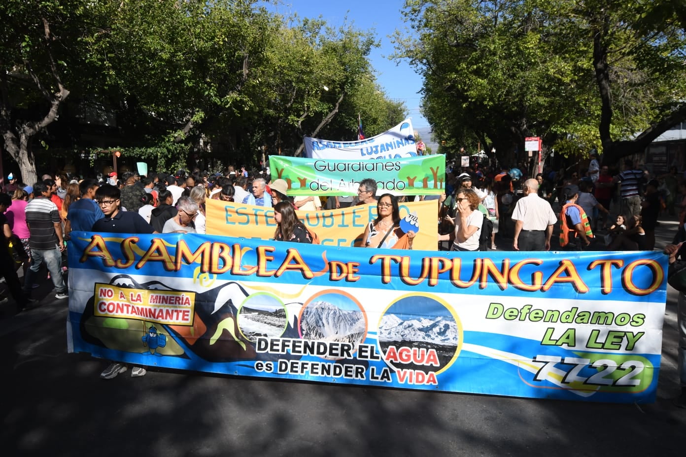 Protesta por el Agua en el Carrusel