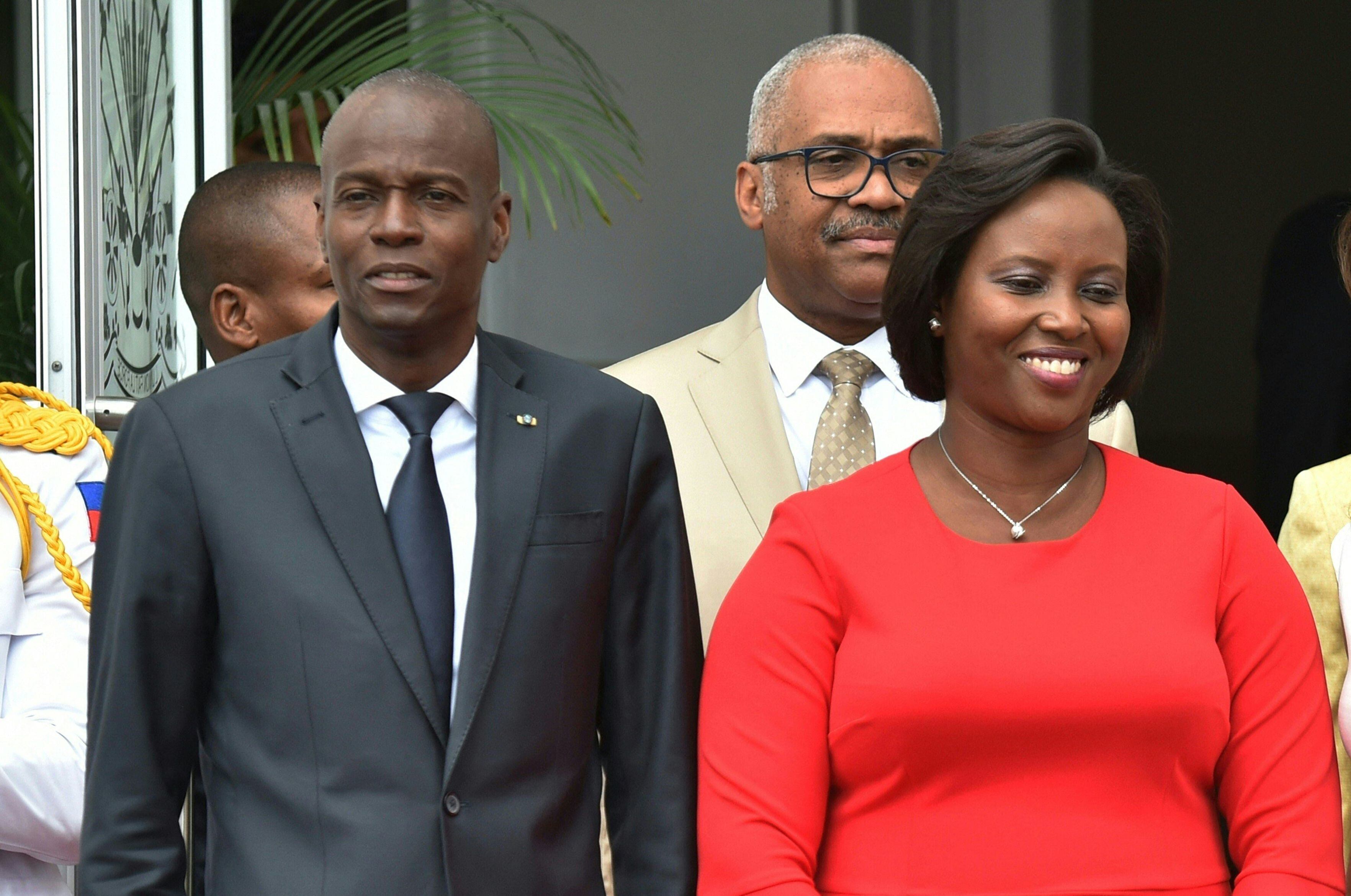 Golpe comando asesinó al presidente de Haití, Jovenel Moise (i), y a su esposa, Martine Moise.