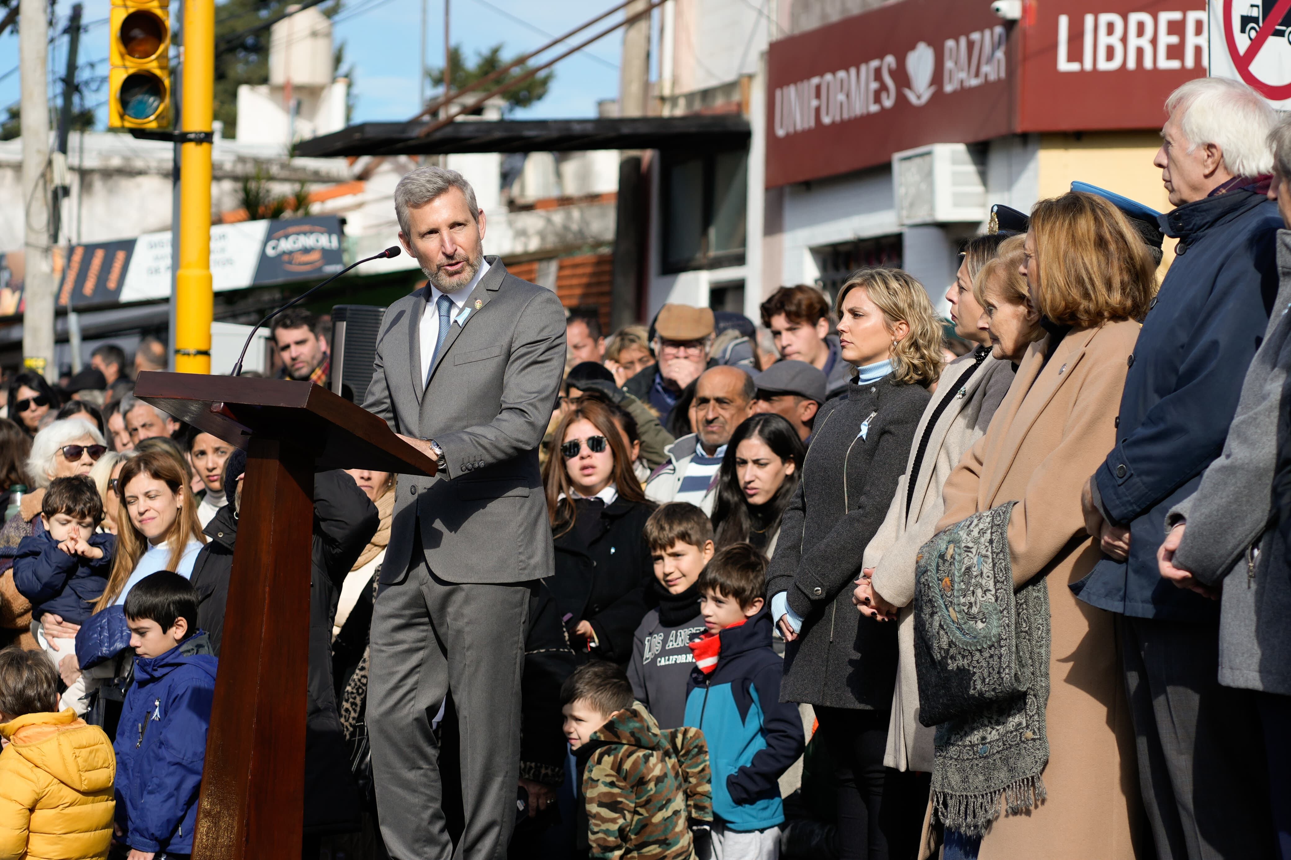 Rogelio Frigerio en los actos del aniversario de la revolución de mayo